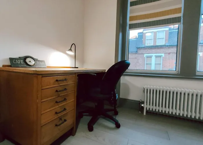 The Twickenham Apartment Near Strawberry Hill