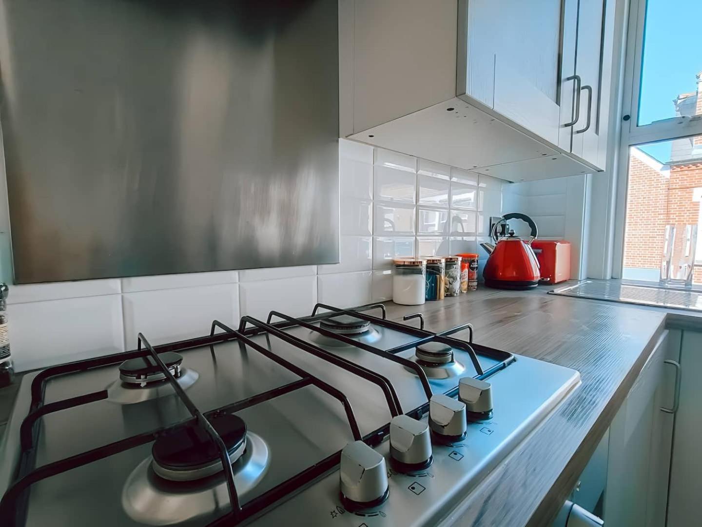 The Near Strawberry Hill Apartment Twickenham
